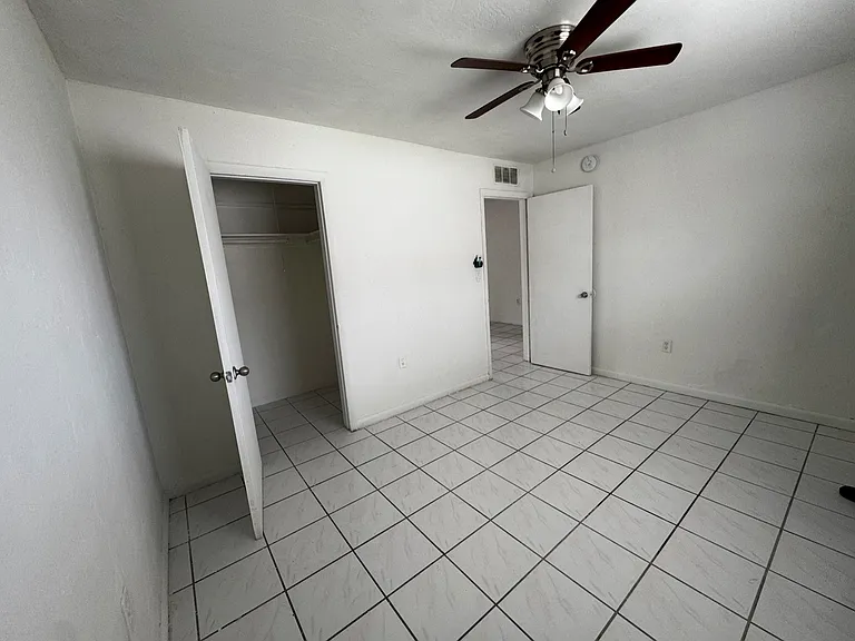 6565 W 2nd Ct #20 — Photo 3