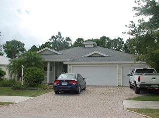 625 NE Muskrat Run, Port Saint Lucie, FL 34983