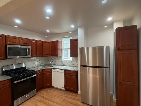 (undisclosed Address), Staten Island, NY 10310