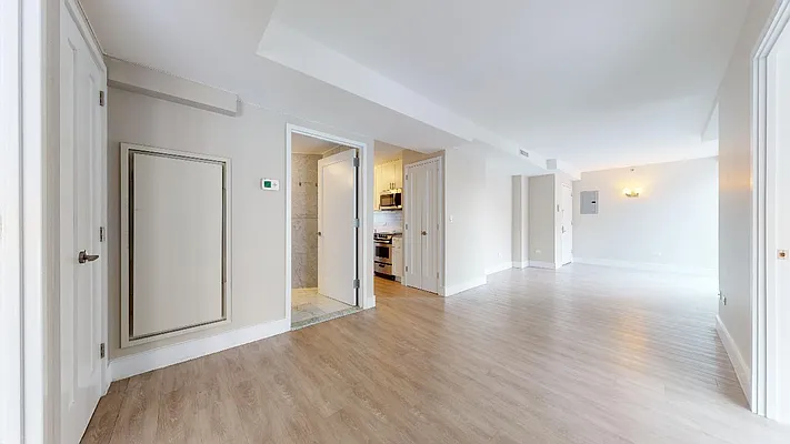 Rented by Bond New York | media 46