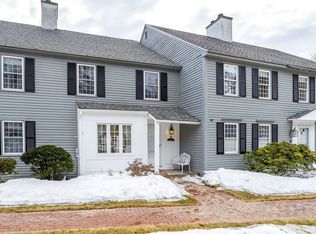 9 Governor Sq #9, Peterborough, NH 03458