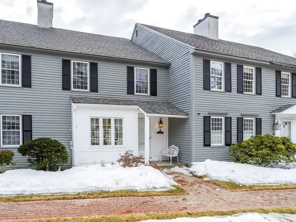 9 Governor Sq #9, Peterborough, NH 03458