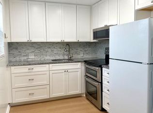 402 Brighton J #J, Boca Raton, FL 33434