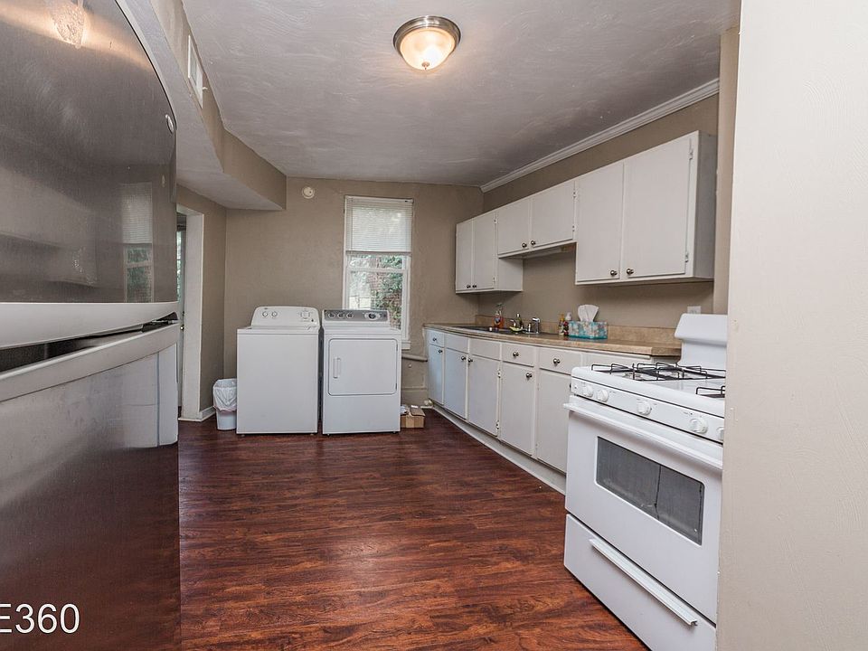 1st image of 2400 Mission St #1