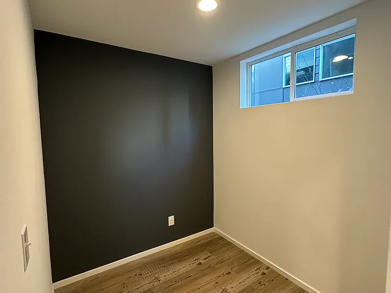 2705 E Yesler Way #A — Photo 8