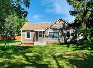 1410 Wilson Ct, Zion, IL 60099