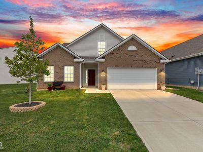 5423 Maywood Dr, Whitestown, IN, 46075