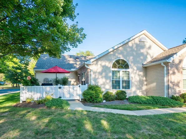 133 Point Ct, Lawrence Township, NJ 08648