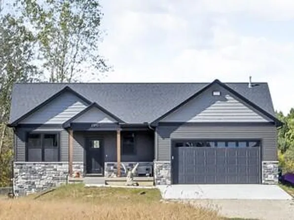 2343 N Gramer Rd N, Webberville, MI 48892