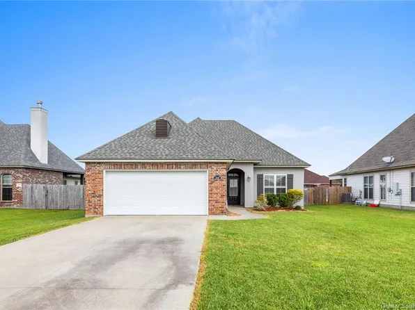 1816 N Haniel Dr, Lake Charles, LA 70611