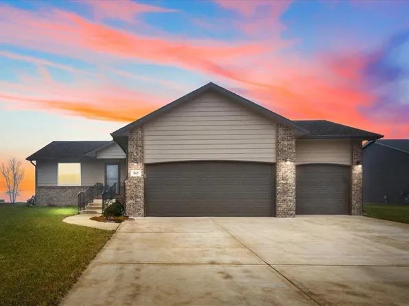 862 S Cattail Cir, Haysville, KS 67060