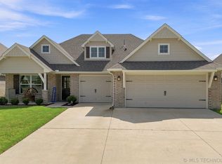12323 S Oxford Ave, Bixby, OK 74008