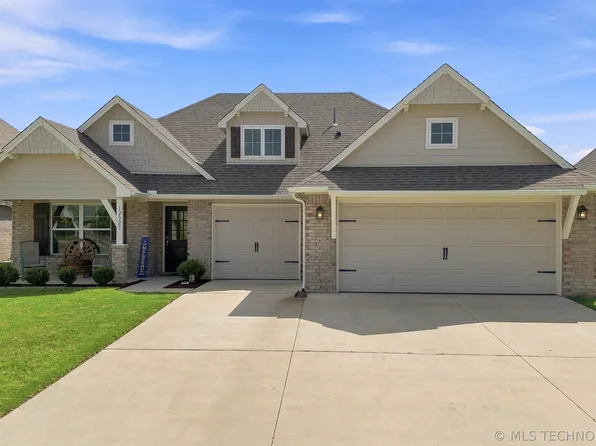 12323 S Oxford Ave, Bixby, OK 74008
