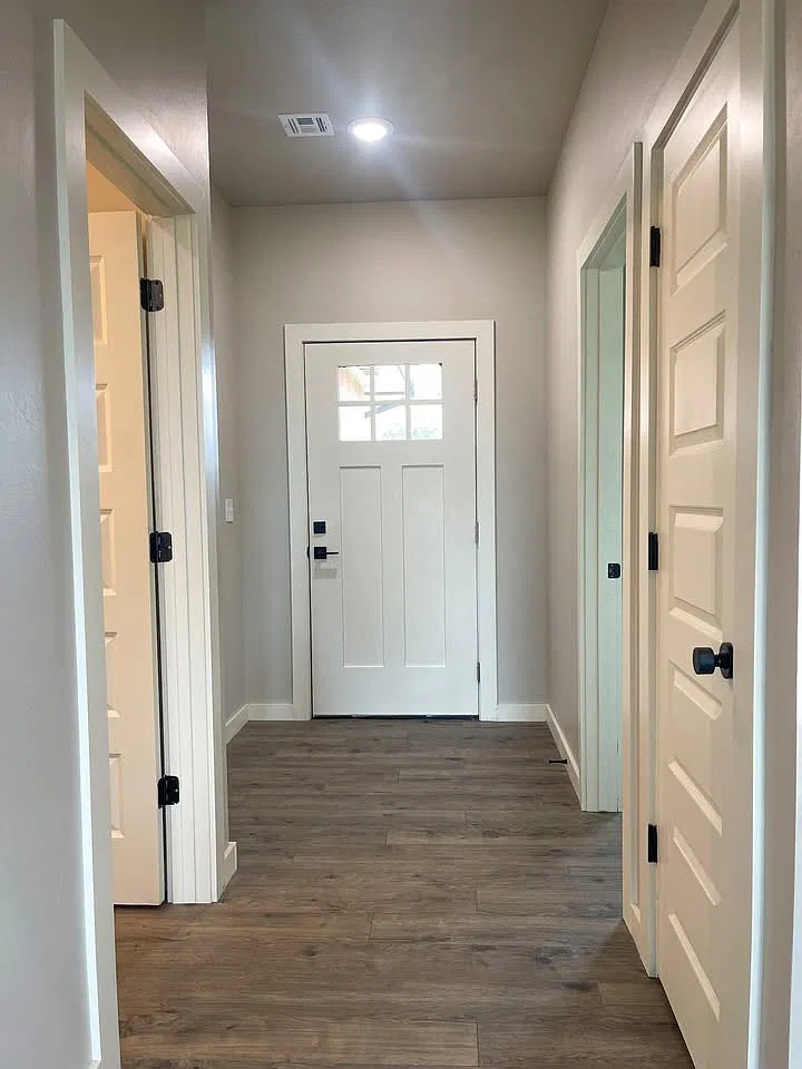 2 bed, $1,495 — Photo 3