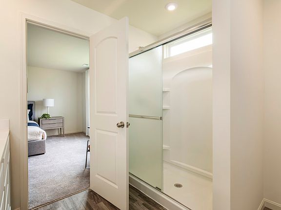Owner s Bath