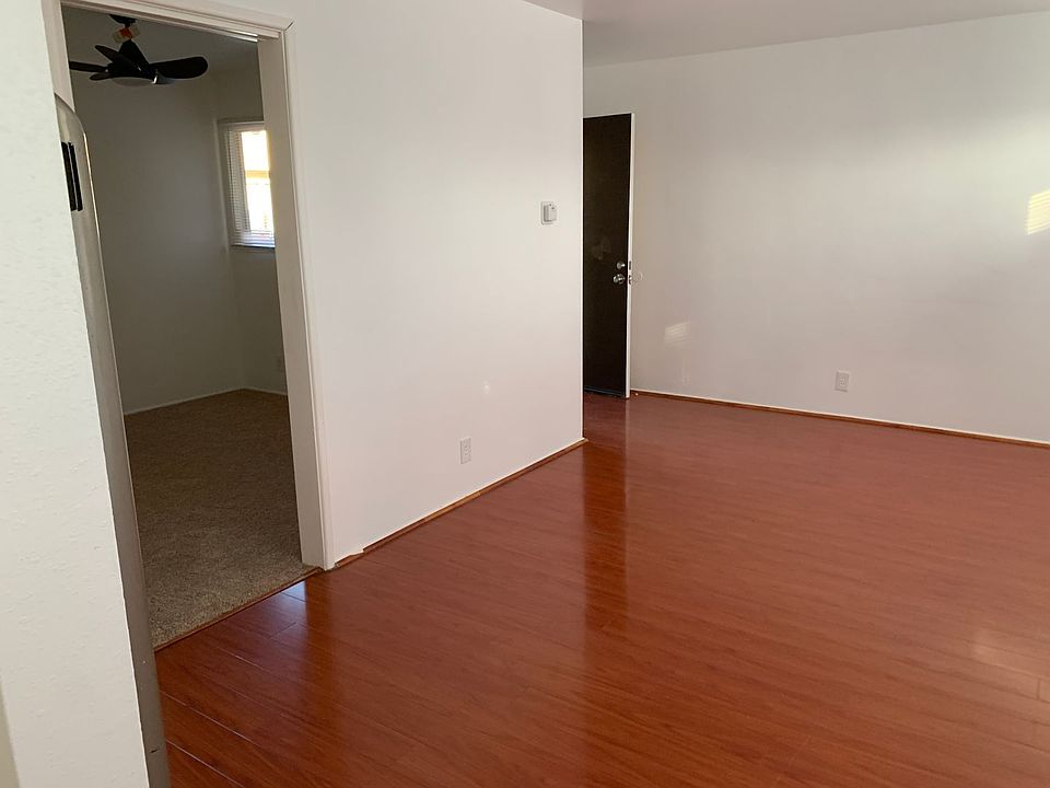 2nd image of 1031-1043 S San Gabriel Blvd #1035C