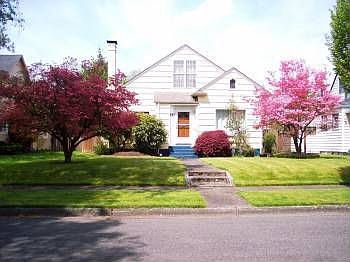2nd image of 657 23rd Ave