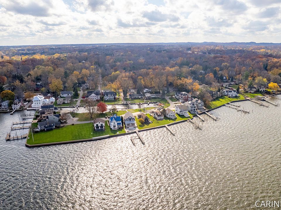 1351 Bayview Dr, Holland, MI 49423 Zillow