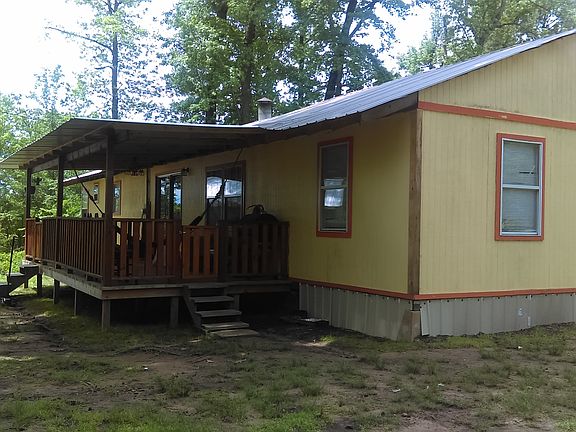 3rd image of 572 County Road 4200
