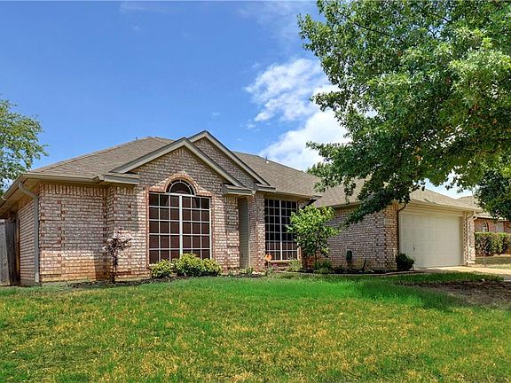 2nd image of 5213 Paulie Dr