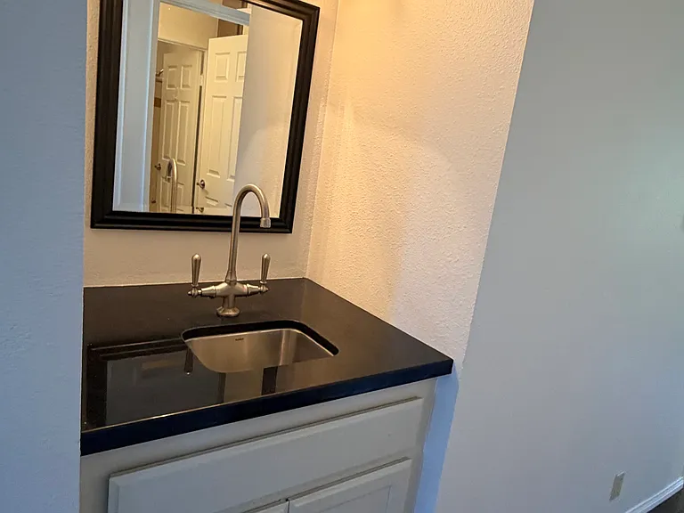 446 Monterey Blvd #G2 — Photo 24