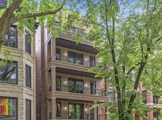 837 W Buckingham Pl UNIT 4, Chicago, IL 60657