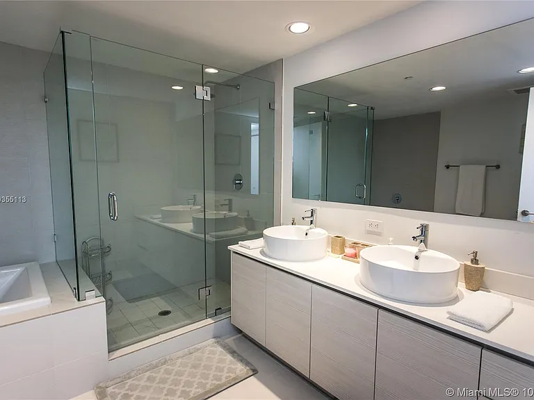 2600 E Hallandale Beach Blvd #T501 — Photo 19