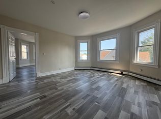 221 Willow St #3C, Waterbury, CT 06710
