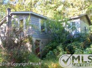 120 Jade Ln, Stroudsburg, PA 18360