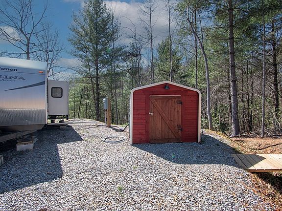 2nd image of 1456 Orton Rd