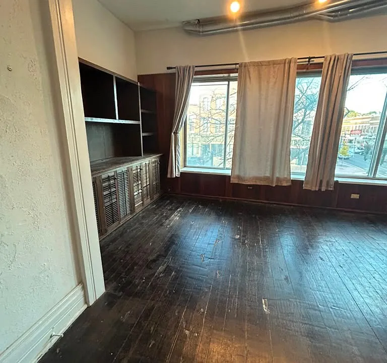 103 W Michigan Ave #1