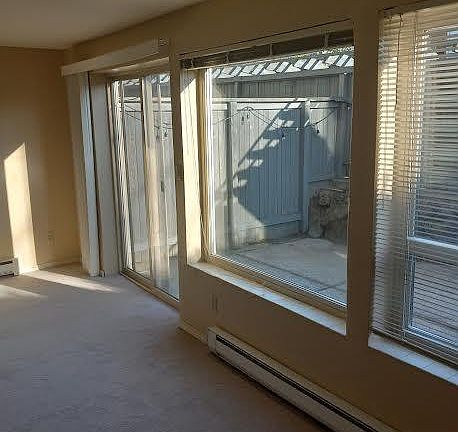 Dining area to living room