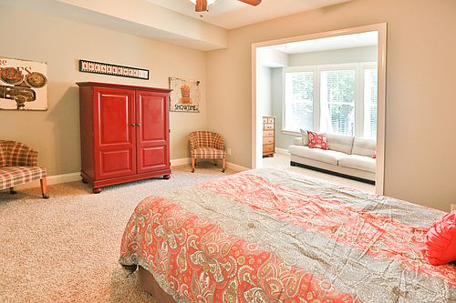 Partial Basement w/full bath