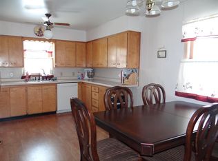 727 N Michigan St, Prairie Du Chien, WI 53821