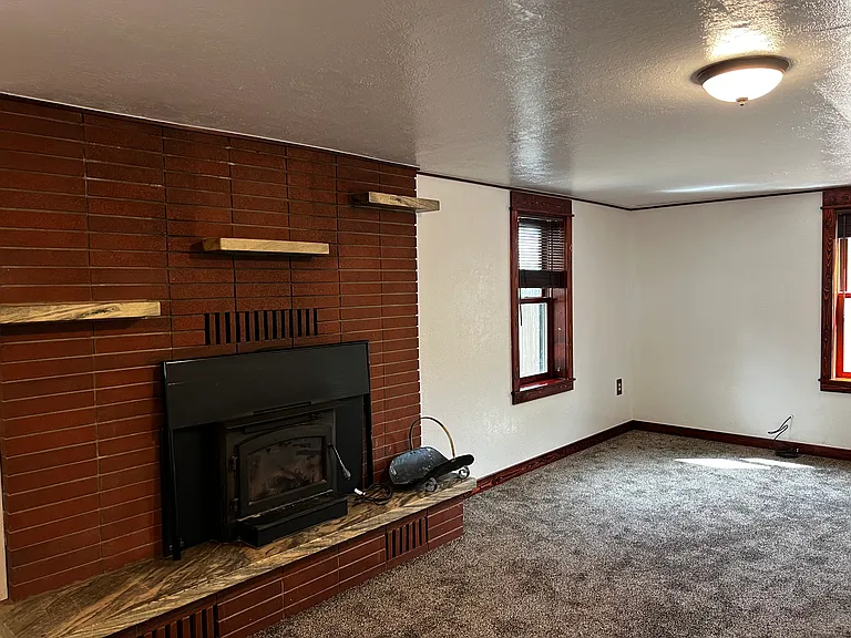 1482 Valley View Dr #A — Photo 11