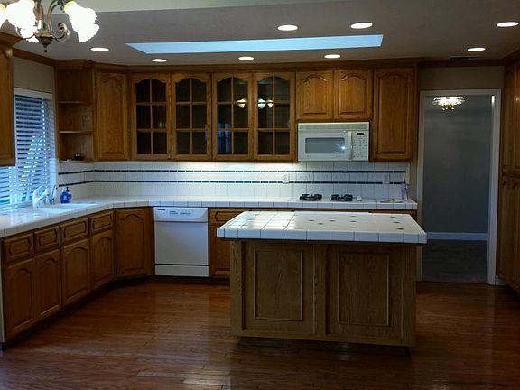 5th image of 6204 Celeste Ct
