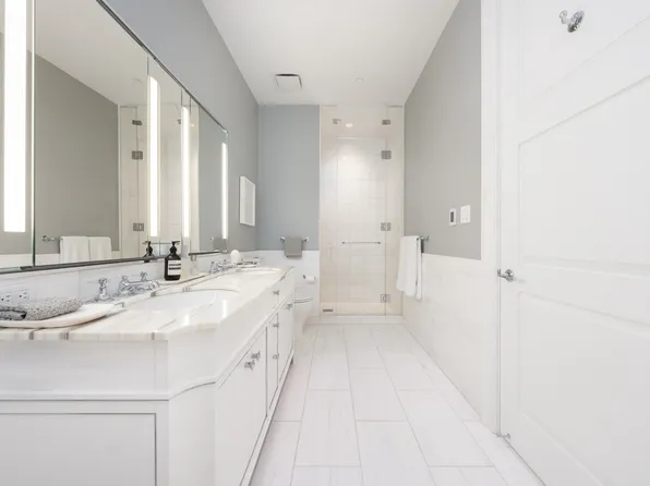 30 Park Place image 9 of 22