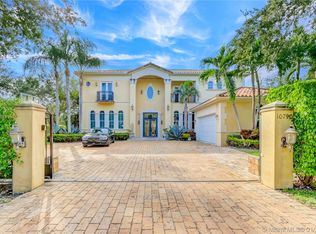 10790 SW 74th Ave, Pinecrest, FL 33156