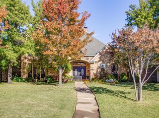2207 Le Mans Dr, Carrollton, TX 75006