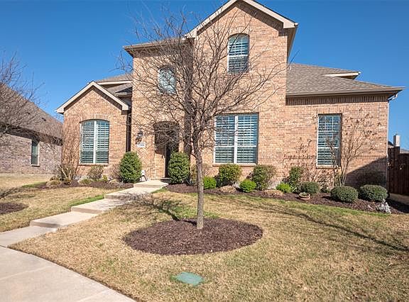 2nd image of 7506 Spruce Ln