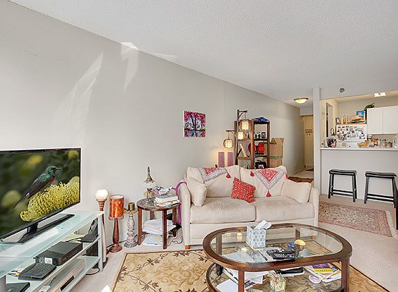5th image of 440 N Wabash Ave APT 3707