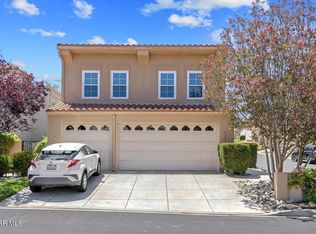 23056 Park Privado, Calabasas, CA 91302