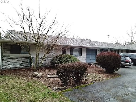 3rd image of 315 SE 157th Ave