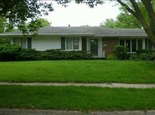 4202 Lawnwoods Dr, Des Moines, IA 50310