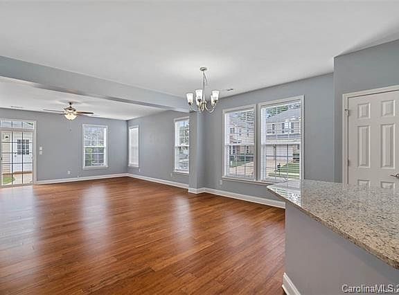 4th image of 127 Walnut Cove Dr APT E
