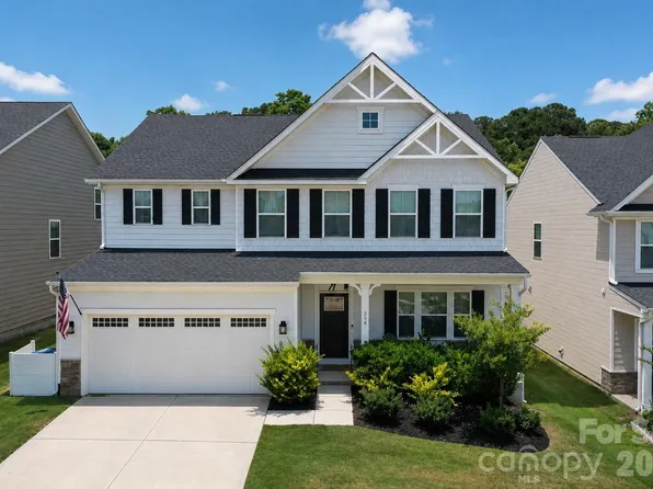208 Tetcott St, Mooresville, NC 28115