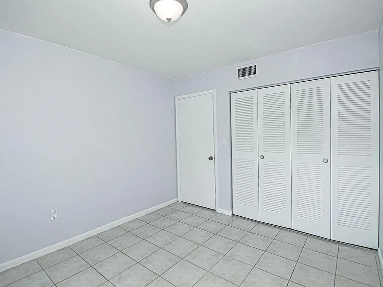11780 SW 18th St #210-2 — Photo 18