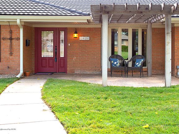4th image of 3925 Eaton Dr
