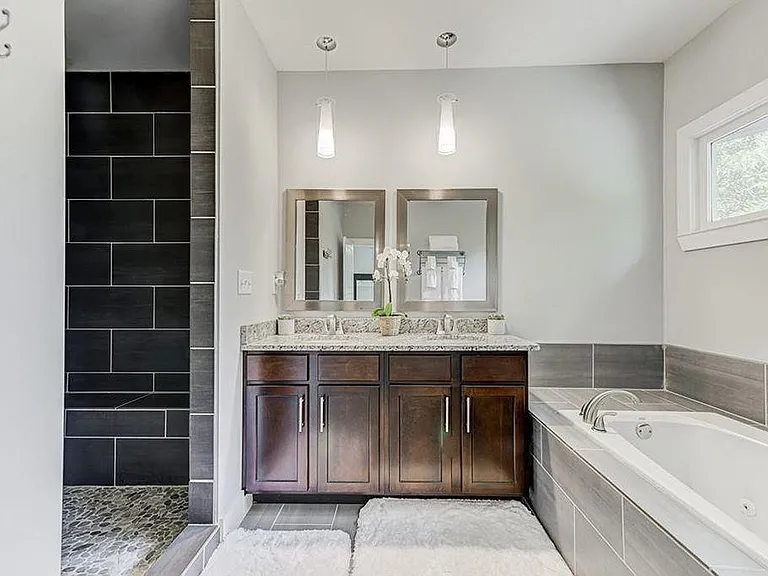 1758 Beacon Hill Blvd NE — Photo 16