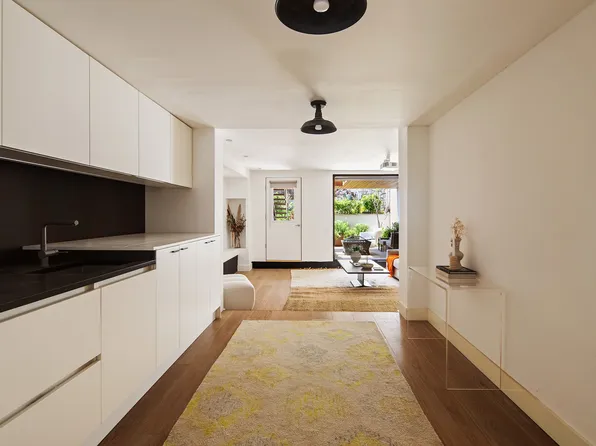 47 Wolcott Street image 9 of 22